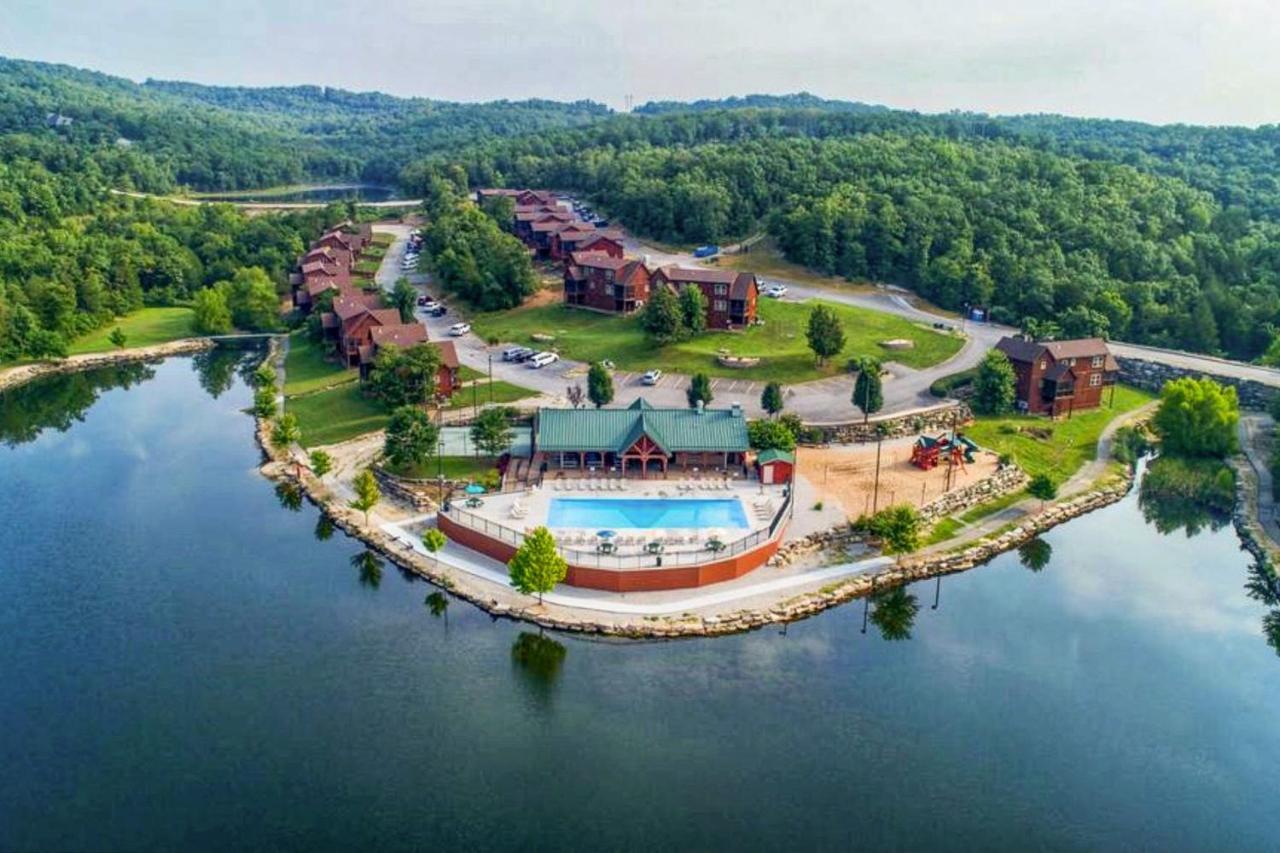 Beautiful Branson Apartment Branson West Exterior photo